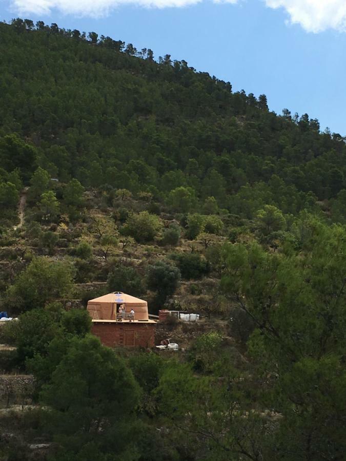 La Yurta Naranja Hotel Финестрат Екстериор снимка