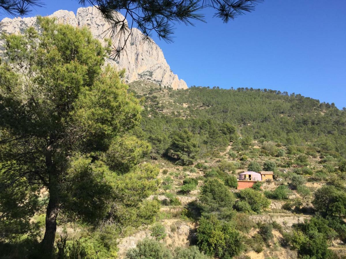 La Yurta Naranja Hotel Финестрат Екстериор снимка