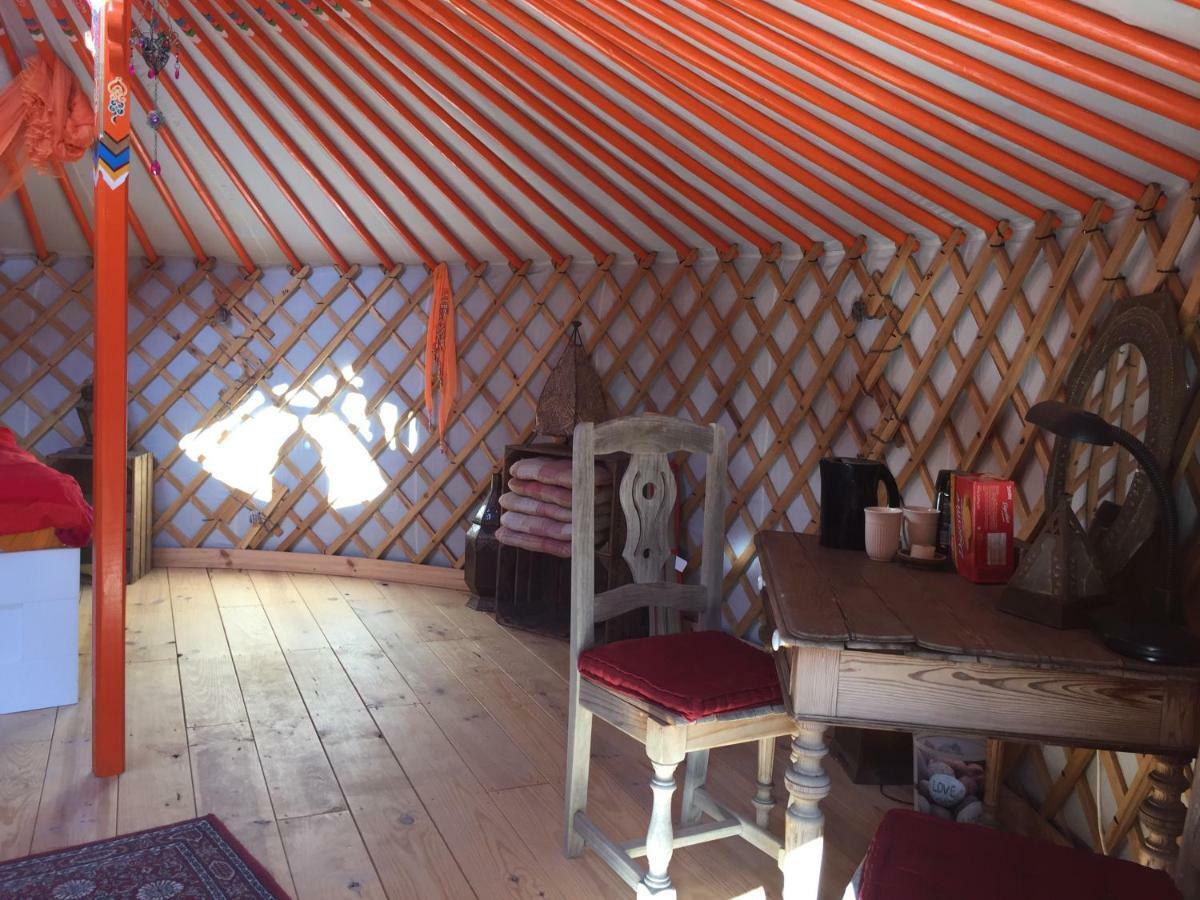 La Yurta Naranja Hotel Финестрат Екстериор снимка